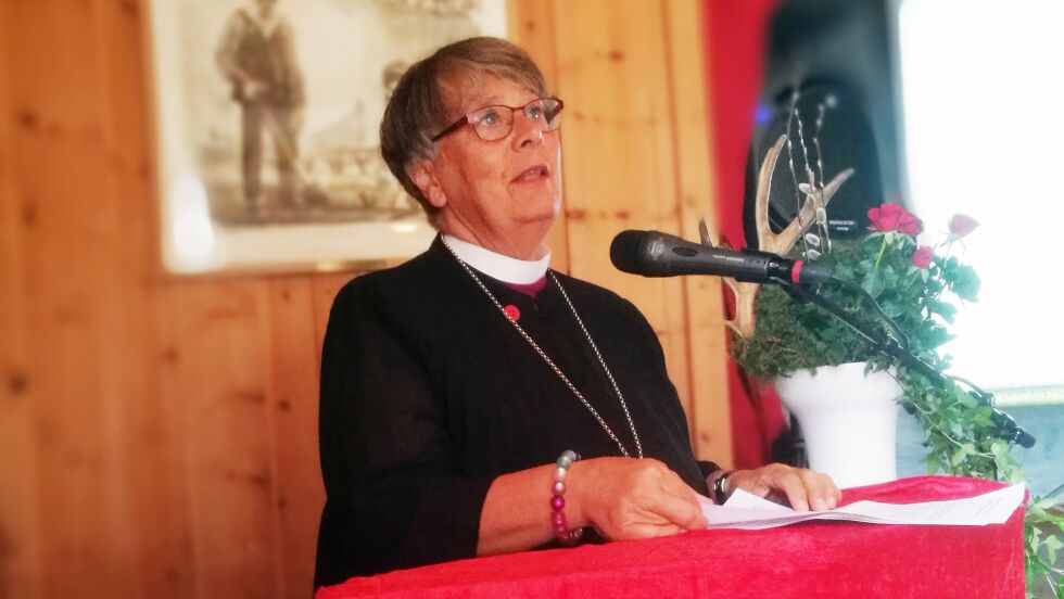 Biskop Solveig Fiske tok for seg den mørke historien til Den norske kirke overfor den sørsamiske befolkningen.
 Foto: Erik Brenli