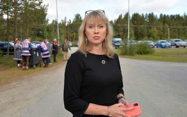 – Splitt og hersk-politikk av Nordkalottfolket, sier NSR. – Splitt og hersk tilbake, svarer Nordkalottfolket