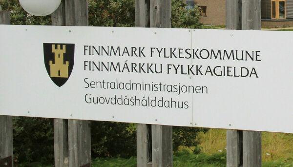 Inviterer til møter