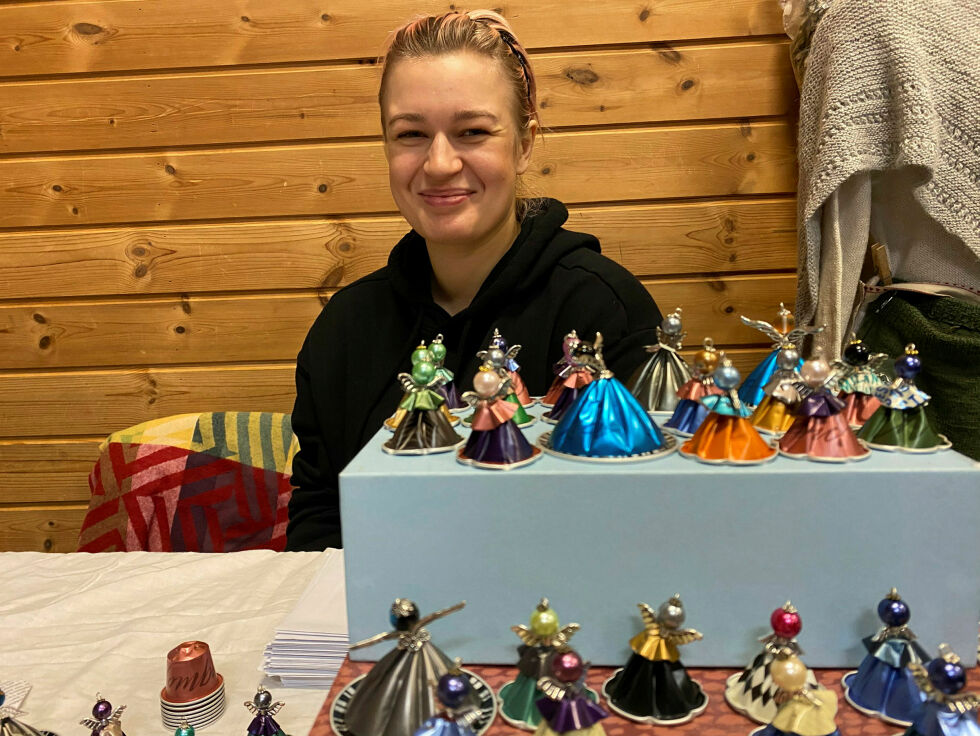 Ida Rujken fra Vestre Jakobselv hadde noe litt spesielle produkter.
 Foto: Thor Thrane