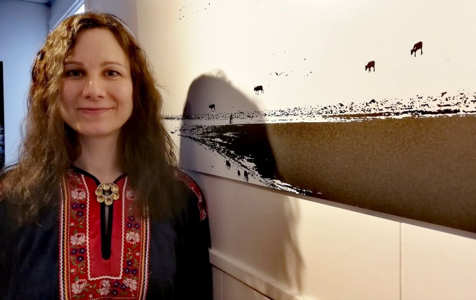Fotograf og forfatter Susanne Hætta går knallhardt ut mot vedtektsendringen hos Samisk forfatterforening.
 Foto: Johan Mathis Gaup/Sámi Musihkkafestivála (pressefoto)