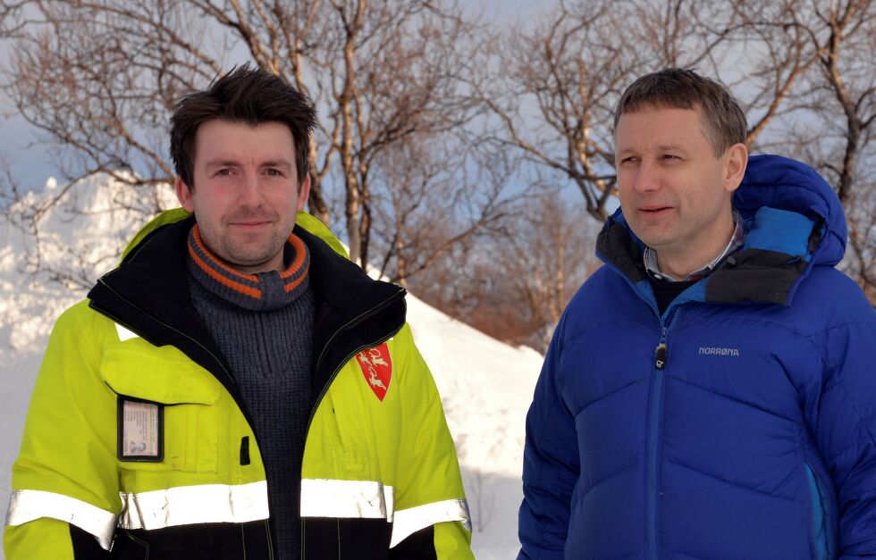 Ro­bert Karlsen og Arne Nystad til­ba­ke­vi­ser kri­tik­ken fra ad­vo­kat Bjørn-Olav Jo­han­sen an­gå­en­de ei­en­doms­skat­ten i kom­mu­nen. Foto Son­ja E. An­der­sen