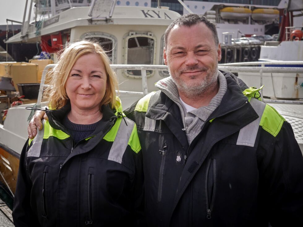 Nina og Mats er både samboere og samroere. Nå har de flyttet fra Trøndelag til Nordvågen, for å arbeide som sjarkfiskere.
 Foto: Geir Johansen