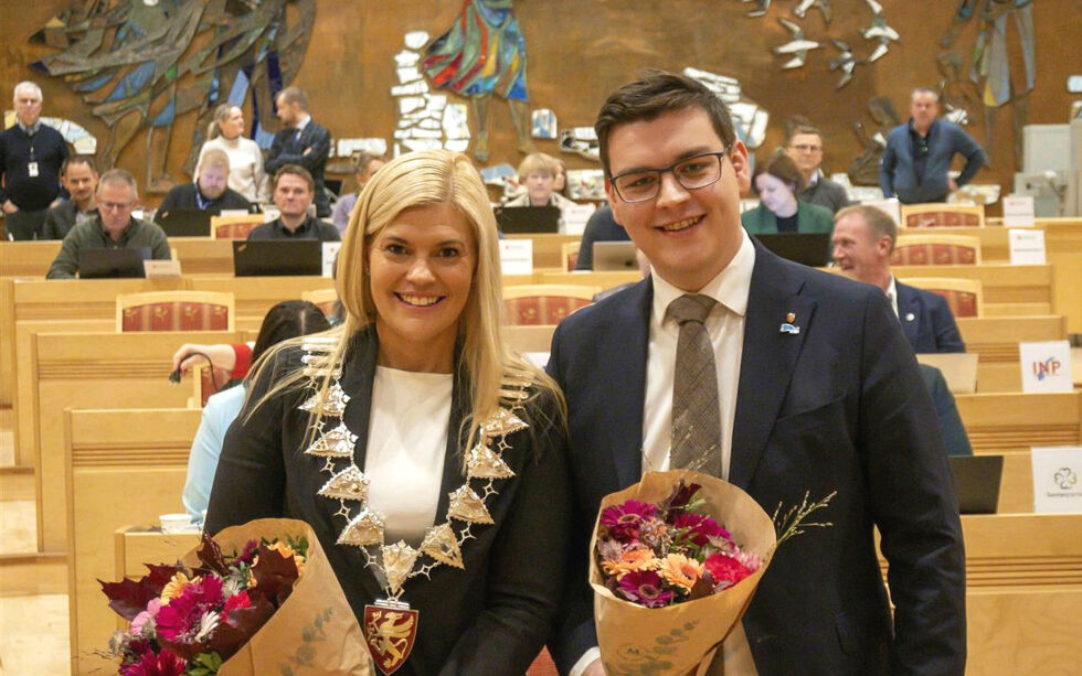 Kristina Torbergsen (Ap) er ny fylkesordfører i Troms. Benjamin Nordberg Furuly (H) er ny fylkesvaraordfører.
 Foto: Hanne Lille/Troms fylkeskommun