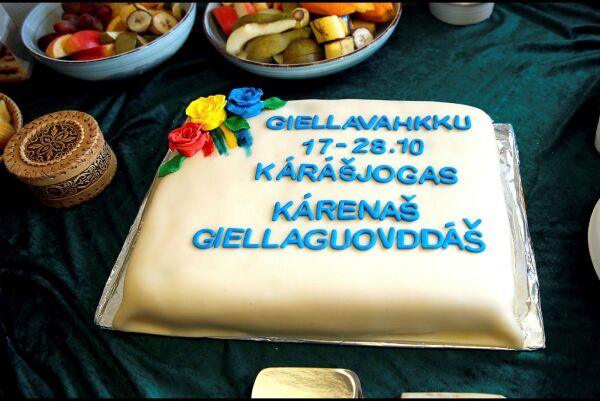 Kárenaš får 400.000