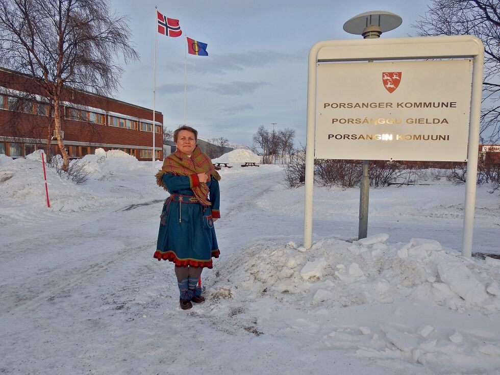 Ordfører Aina Borch skal presentere Porsanger kommune for hele landet på NRKs «Norge nå», torsdag 8. februar. – Vi må skape et engasjement, og sørge for å bli attraktiv som kommune, sier Borch.
 Foto: Kristin Marie Ericsson