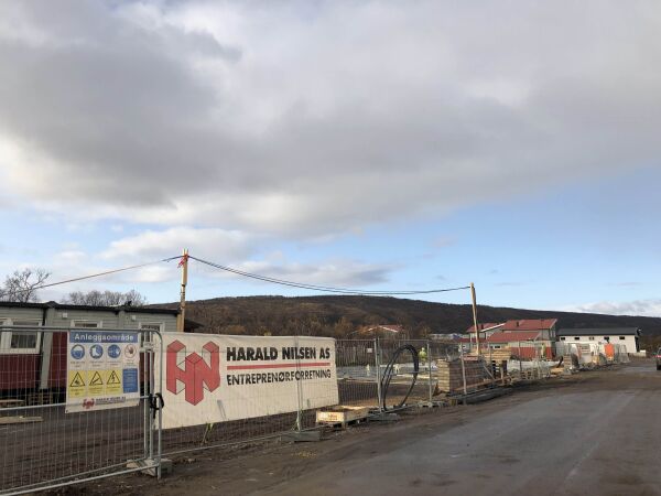Byg­gin­gen er i rute