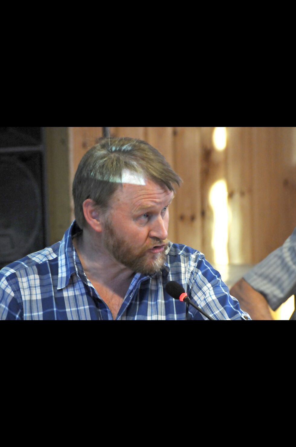 Fiber og bredbånd er viktig i dagens samfunn. Private og bedrifter bør slutte opp om tilbudet fra Varanger Bynett slik at utbygging kan starte, sier Ulf T. Ballo fra Holmfjell.
 Foto: Arkiv