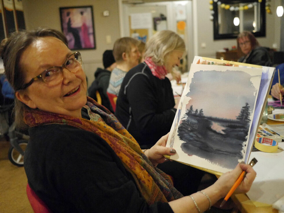 Karin Margrethe Wallenius med et flott bilde hun har laget.
 Foto: Geir Johansen