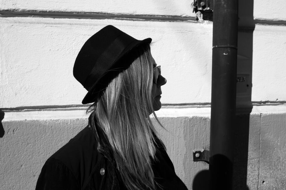 I «Mari Moments - Mari Liibbat» møter vi Mari Boine i ulike settinger.
 Foto: Susanne Hætta