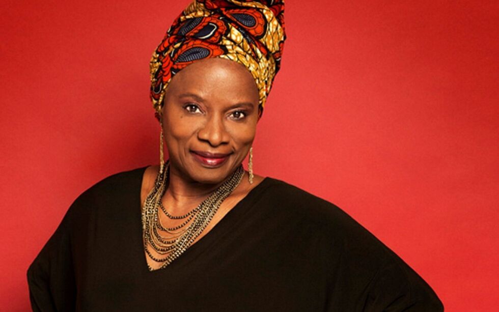 Verdensstjerna Angelique Kidjo vant Grammy for sitt siste album «Mother Nature», og i sommer spiller hun på Riddu Riđđu.
 Foto: Privat