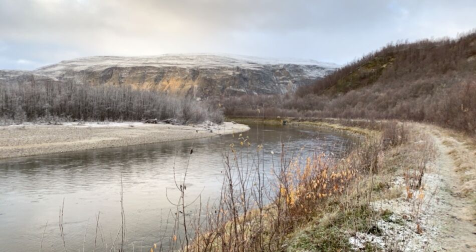 Ill.foto fra Lakselva (Lisbeth Myrvang)