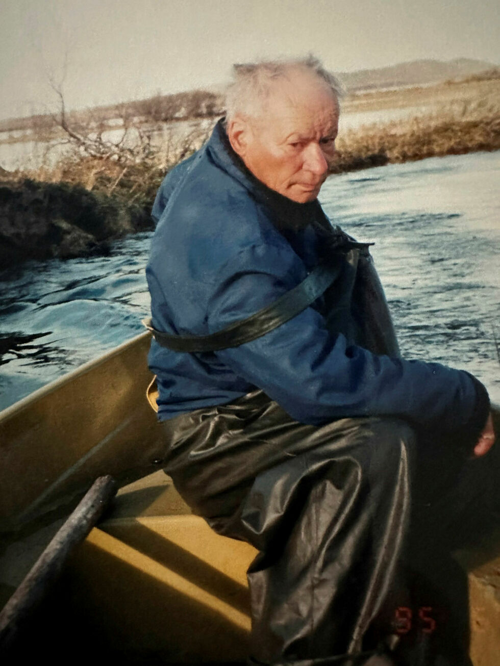 Heikki Rasumus på Luopmušjávri/Elle-Heaika Luopmošjávrris.
 Foto: Privat