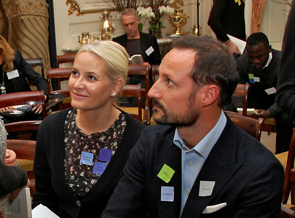 Kronprinsen kommer alene til Kirkenes