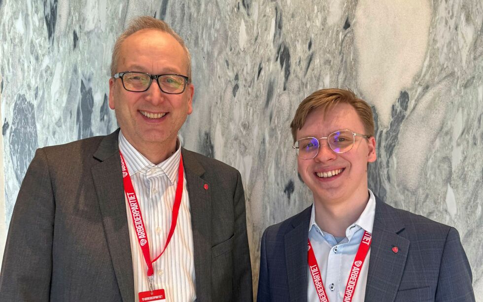 Terje Bartholsen og Nathaniel Holan Larsen møttes på Arbeiderpartiets landsmøte.
 Foto: Noen