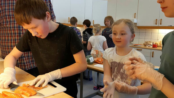 På skolebesøk i Jakobsnes/Lávvonjárga