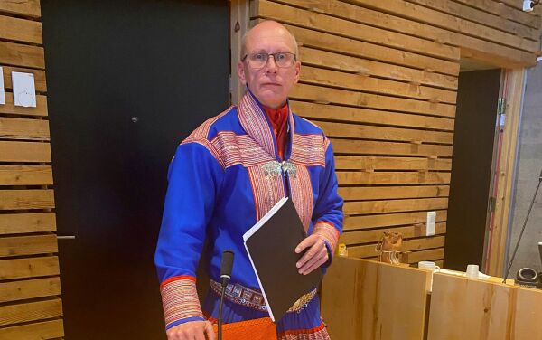 Må ha arbeidet i hele siidaen for å overta andel