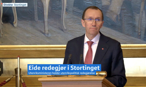 Regjeringen varsler ny strategi i nord