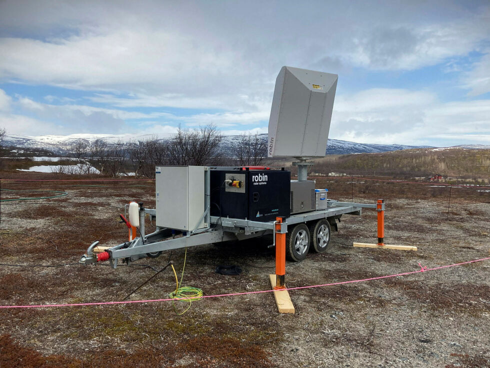 På Stabbursnes er det blitt satt opp en radar i forbindelse med fugleundersøkelser. Foto: Anthon Sivertsen
 Foto: Anthon Sivertsen