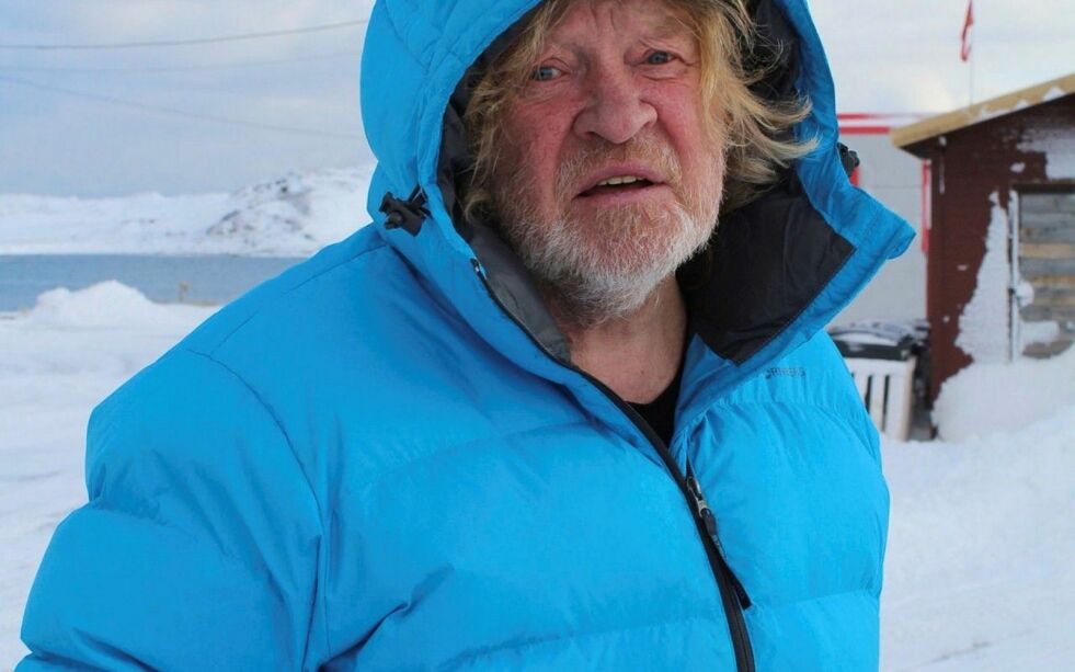 Roger Johansen gremmes over kaidekket. FOTO: RANDI IRENE LOSOA