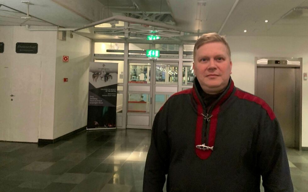 Ronny Wilhelmsen er parlamentarisk leder for Bargiidbellodat, som er det samiske navnet på Arbeiderpartiet og det som sametingsgruppa bruker. Foto: Lars Birger Persen