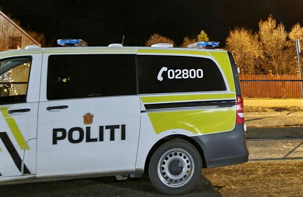 Også politiet kjørte av veien