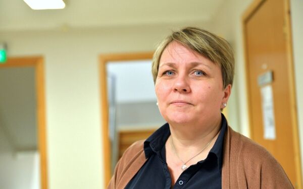 Forlenger de lokale karantenereglene