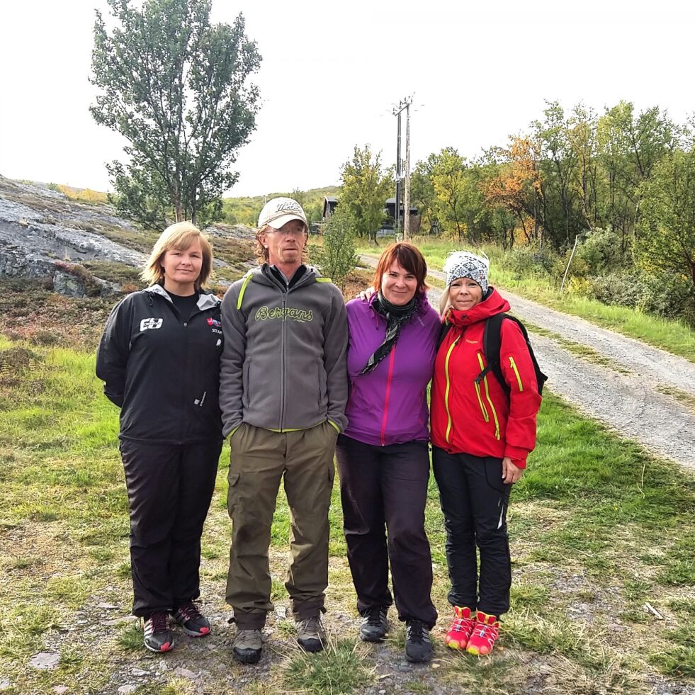 Bildet er fra i fjor og viser de fire som gikk flest toppturer i 2015 pa&#778; #tiltoppsiTana Grethe Elise Pettersen, Jonny Beier, Mona Lill Iversen og Trine Beate Johansen.
 Foto: Arkiv/Illustrasjon  (Tom Hardy)