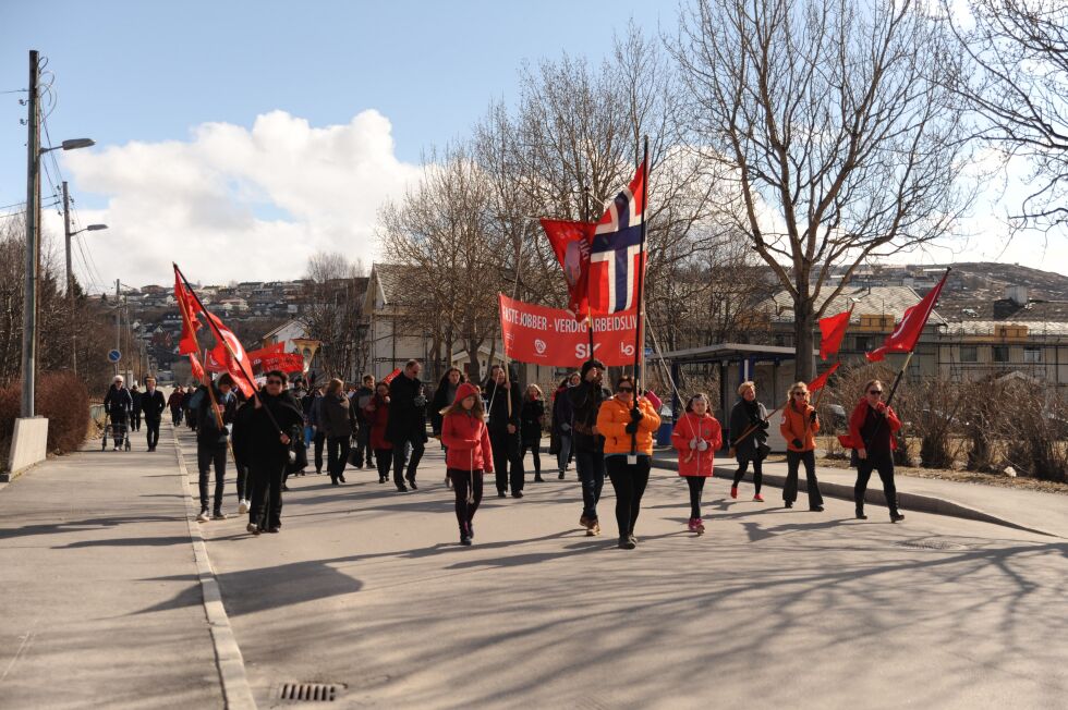 Faste jobber, verdig arbeidsliv var årets hovedparole.
 Foto: Birgitte Wisur Olsen