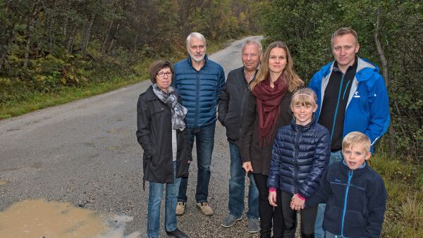 Venter fortsatt på asfalt
