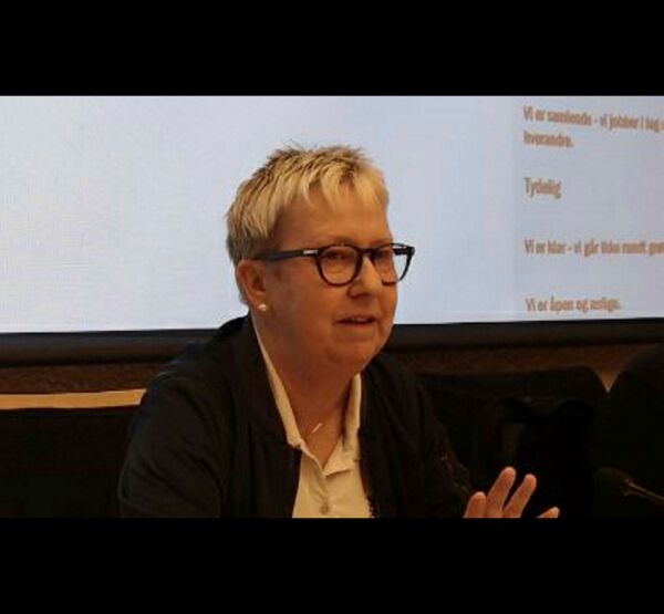 – Alle må følge rådene