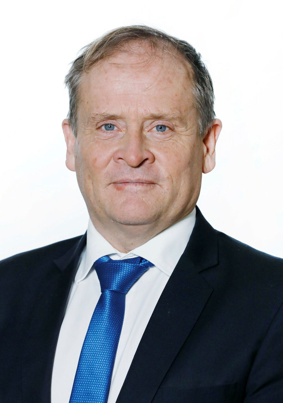 Statssekretær Erlend Grimstad (SP) i Finansdepartementet mener den skattefrie satsen er høyere enn bilholdskostnadene.
 Foto: Kenneth Hætta, Finansdepartementet
