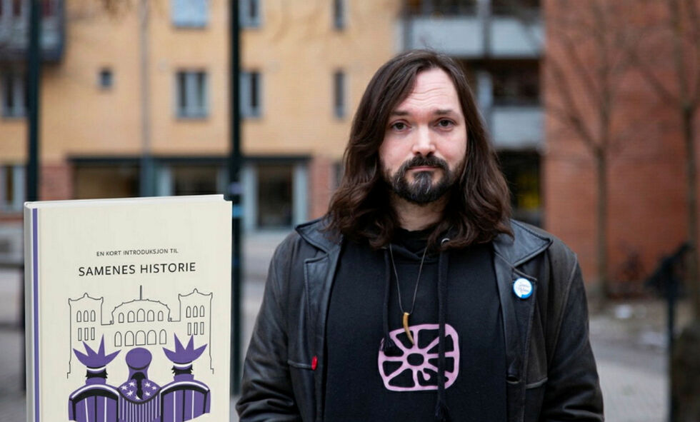 Mikkel Berg-Nordlie (42) er seniorforsker ved Norsk institutt for by- og regionsforskning (NIBR) ved OsloMet. Han arbeider mest med minoritetspolitikk, minoritetsrepresentasjon, og forholdet stat-sivilsamfunn – med særlig fokus på urfolk i Norden og Russland.
 Foto: Presse