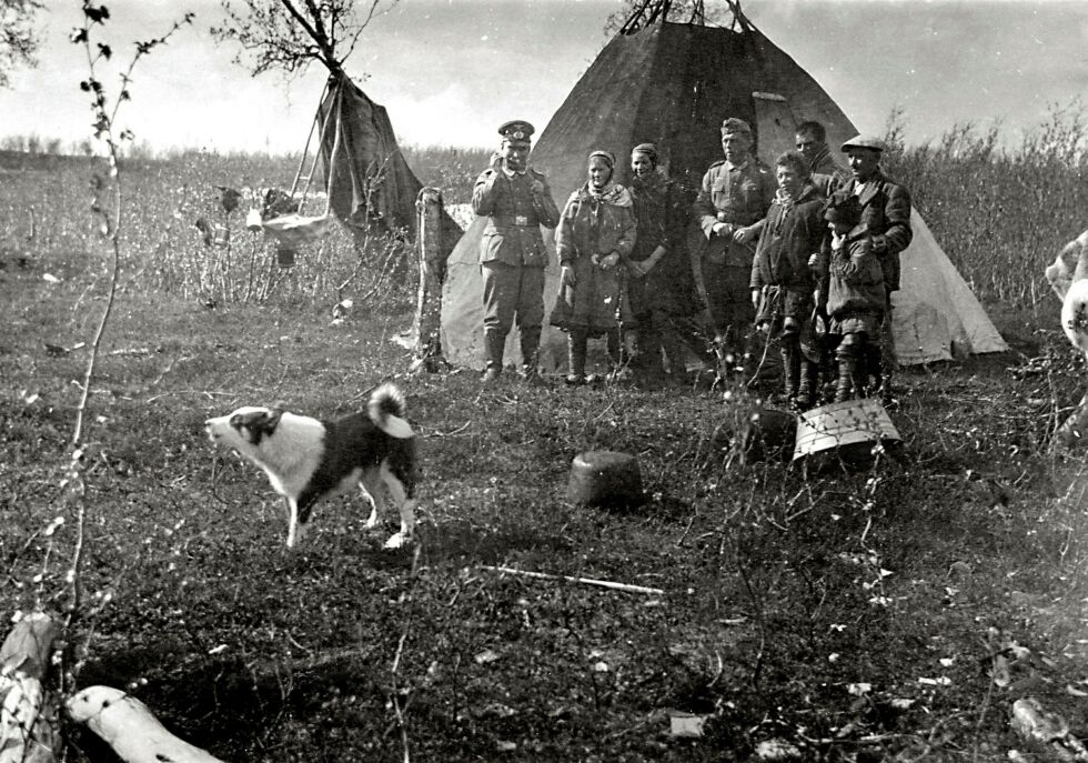 Mange av tidsvitnene er i dag borte, men krigen lever videre i generasjoner. Foto: Arkiv Roger Albrigtsen