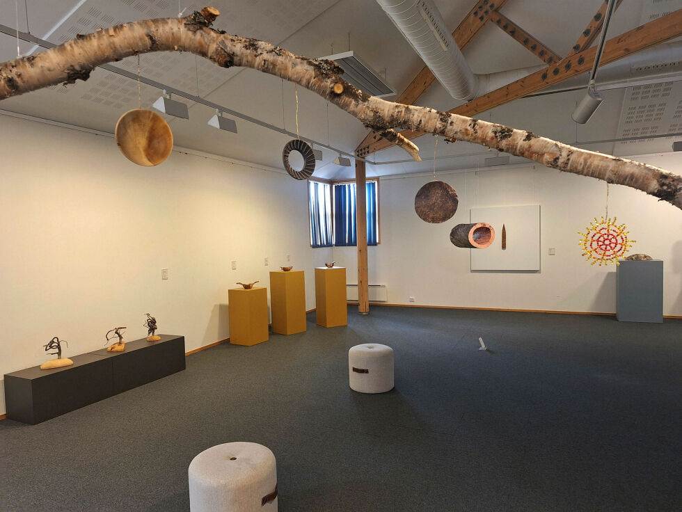 Kunstnerne har eksperimentert med uvante konstellasjoner.
 Foto: Torbjørn Monsen