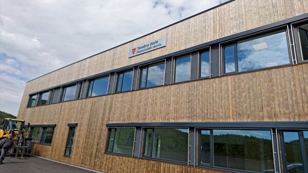 Flunkende ny skole