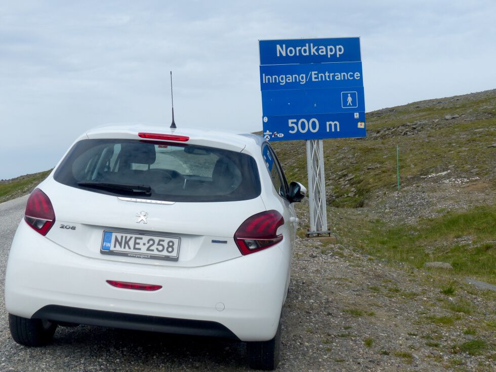 Norsk Friluftsliv krever at fylkesmann Elisabeth Aspaker umiddelbart sørger for at innkreving av avgift på Nordkapp stanses.
 Foto: Geir Johansen