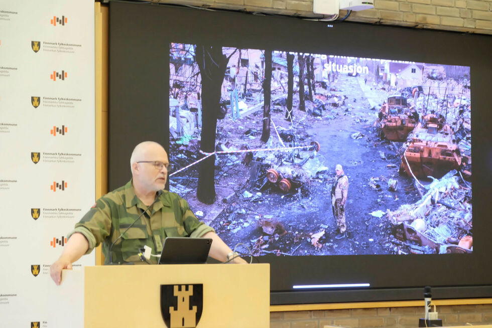 Oberstløytnant Dag Sigurd Brustind orienterte om Forsvarets storstilte satsing i kommende år.
Foto: Bjørn Hildonen