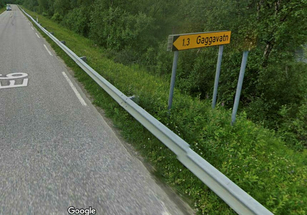 Vegvesenet har skiltet til Gaggavatn. (Foto Google.)