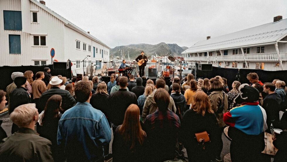 Arrangørene gleder seg stort til årets Oggasjakka; med blant annet konsert ute i Sjøgata. Foto fra festivalen i 2019.
 Foto: Sverre Simonsen