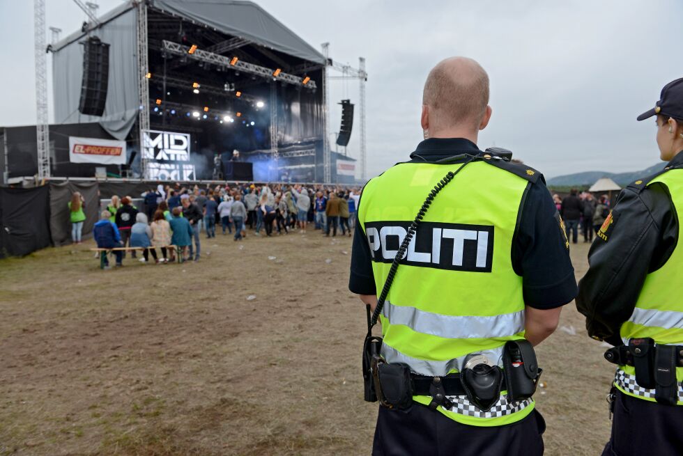 En person får kuttet festivalbåndet etter aggressiv oppførsel på campområdet. Bildet er fra i fjor og har ingen forbindelse med hendelsen.
 Foto: Sigurd Schanke (arkivbilde)