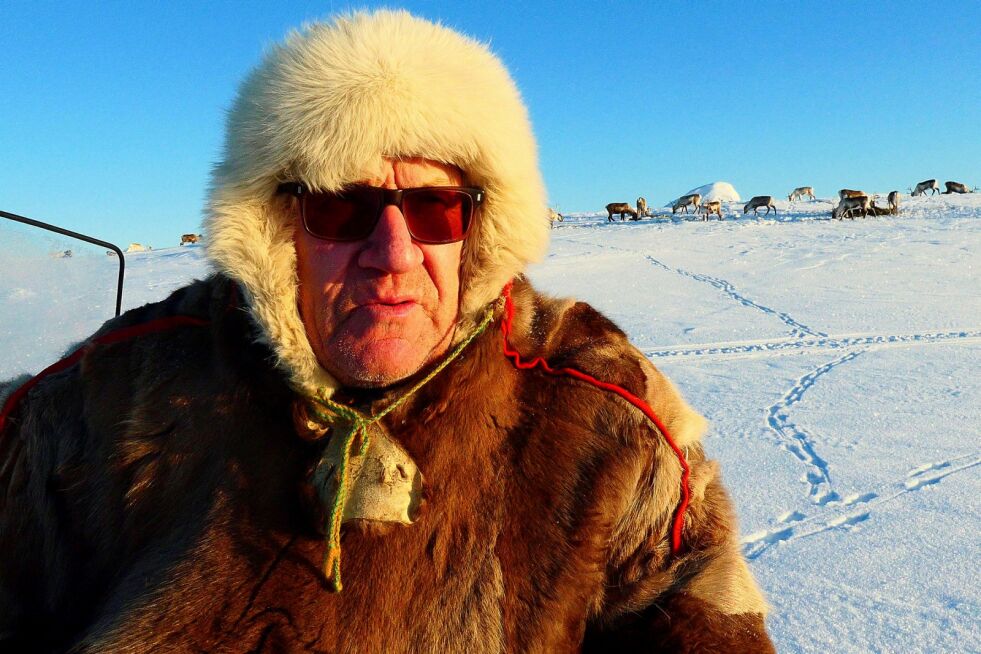 Alf Johansen har fått signaler om at myndighetene vil ta affære for å avhjelpe beitekrisen på vidda.
 Foto: Stein Torger Svala