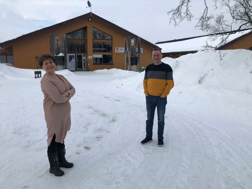 Ord­fø­rer Hel­ga Pe­der­sen og va­ra­ord­fø­rer Odd Erik Sol­bakk øns­ker å få til en tyng­re kul­tur­sat­sing i Tana.
 Foto: Birgitte Wisur Olsen