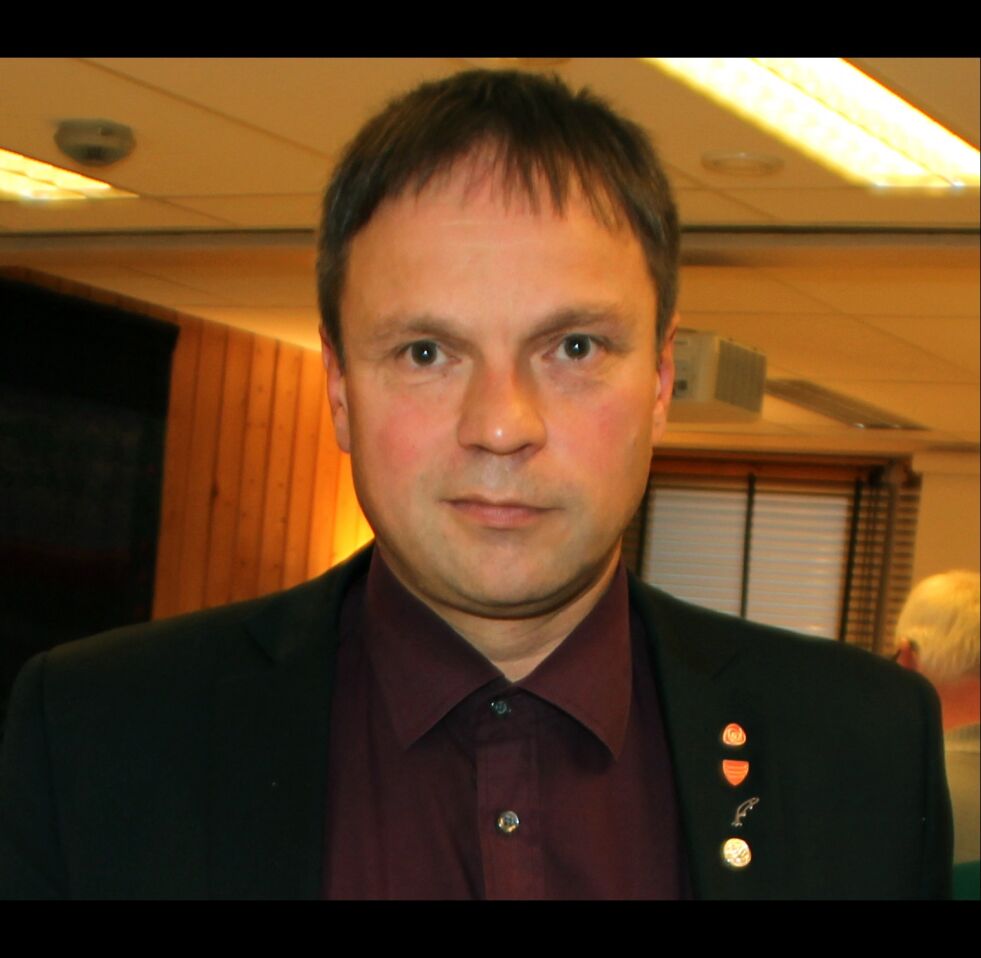 Ordfører Frank Ingilæ i Tana ser for seg at politiet kan utføre flere identitetsoppgaver for publikum i distrikts-Norge
 Foto: Arkiv
