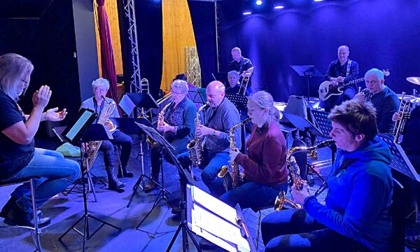 Lover forrykende konsert