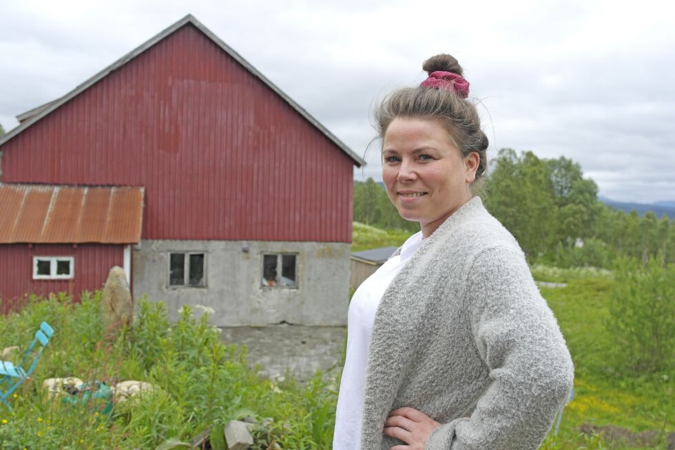 Cathrine Amalie Heimly bor i Tromsø, men kommer alltid hjem for å være med å lage Snubbadagen. Nå ønsker hun at folk melder seg for et spesielt tilbud.
 Foto: Steinar Solaas