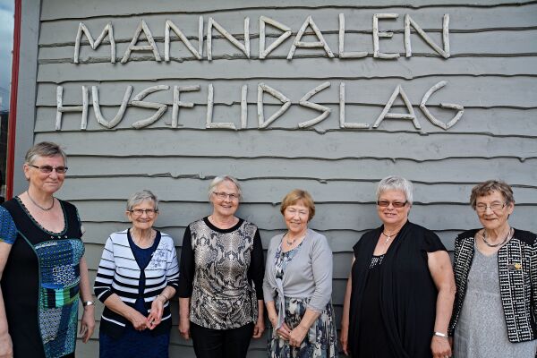 Manndalens første feminister