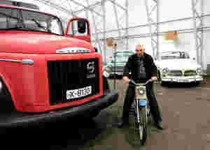 Veteranbiltreff markerer nostalgi og motorhistorie
