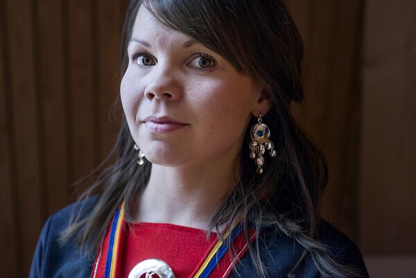 – Snakk med små barn om kroppen sin