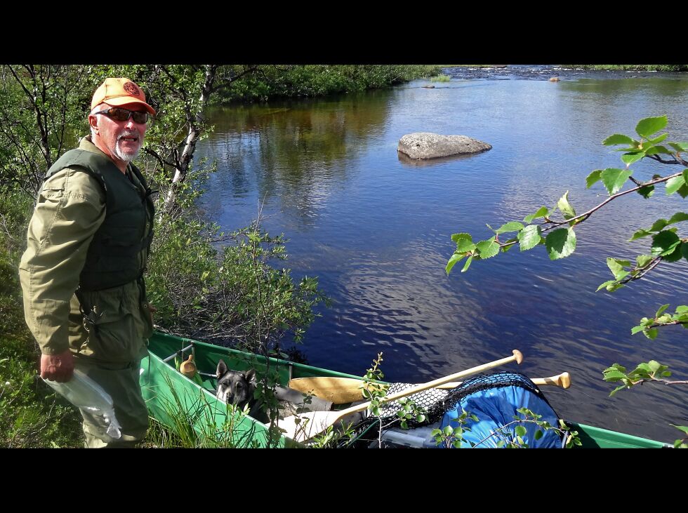 Nestleder Bernt Suhr i Alta jeger- og fiskerforening er overbevist om at 80 kilometer mer lakseelv vil gi økt oppgang i Tanavassdraget. Foto: Privat